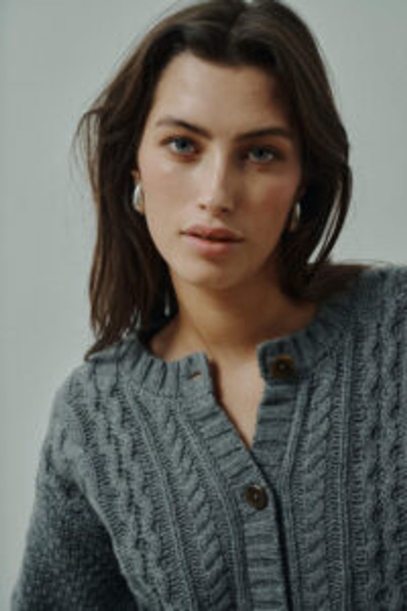 Dahlia Cable Knit - Cold Grey